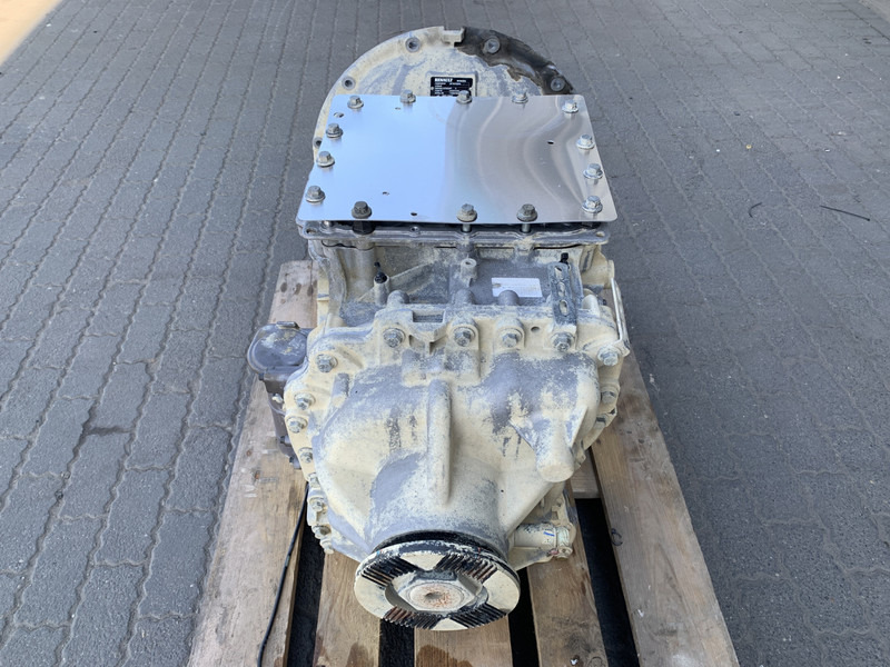 Renault T-Serie - Менувач за Камион: слика 2 Renault T-Serie - Менувач за Камион: слика 2