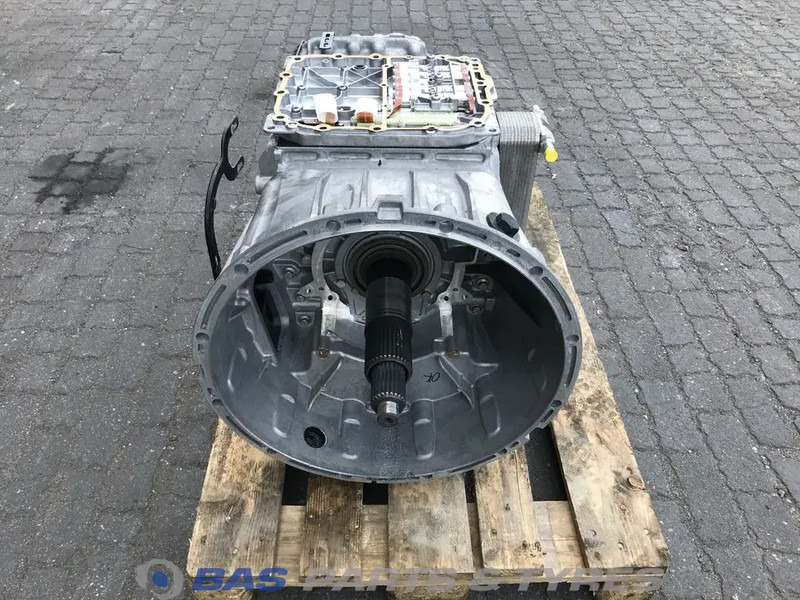 Volvo FH4 - Менувач за Камион: слика 4 Volvo FH4 - Менувач за Камион: слика 4