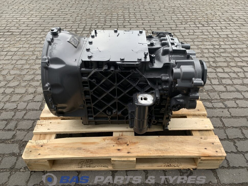 Volvo FH4 - Менувач за Камион: слика 1 Volvo FH4 - Менувач за Камион: слика 1
