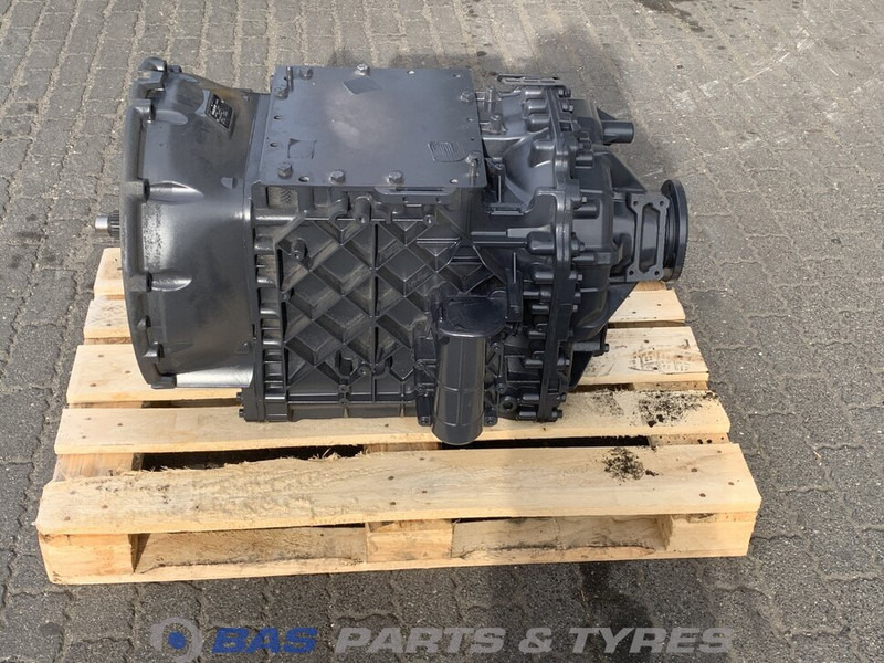 Volvo FH4 - Менувач за Камион: слика 1 Volvo FH4 - Менувач за Камион: слика 1