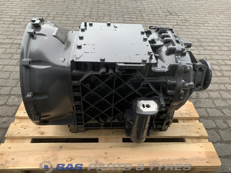 Volvo FH4 - Менувач за Камион: слика 1 Volvo FH4 - Менувач за Камион: слика 1