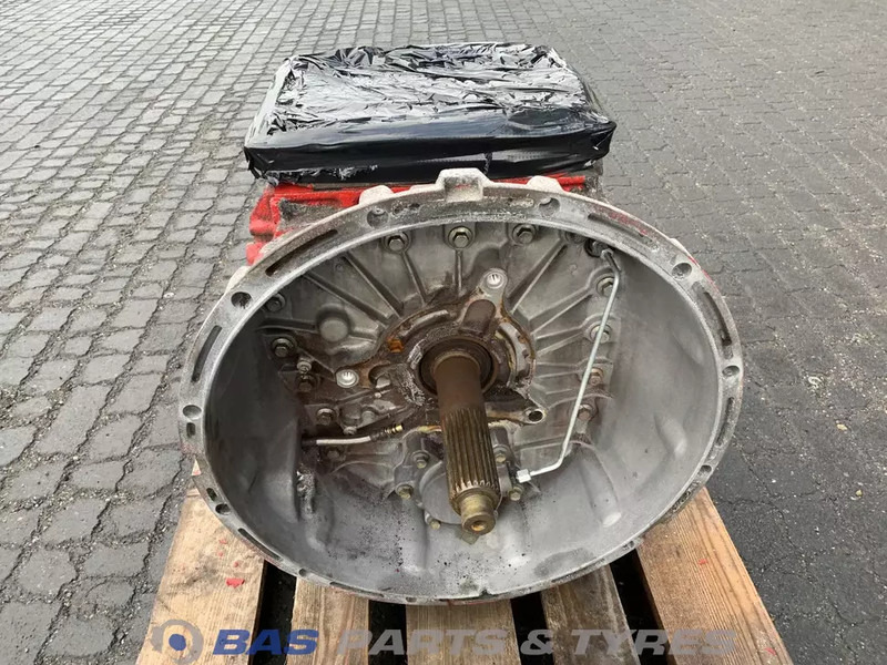 Volvo FH4 - Менувач за Камион: слика 4 Volvo FH4 - Менувач за Камион: слика 4