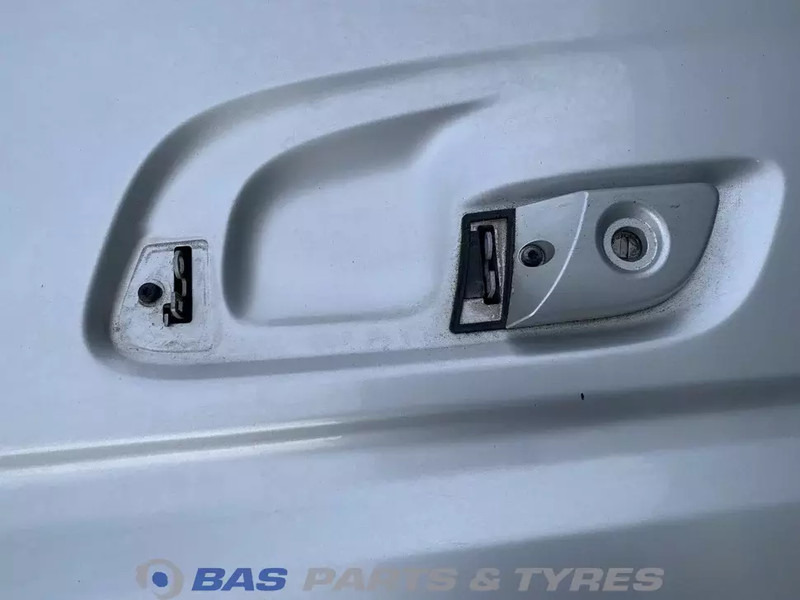 Volvo FH4 Portier Links Volvo 82183078 - Врата и делови за Камион: слика 3 Volvo FH4 Portier Links Volvo 82183078 - Врата и делови за Камион: слика 3