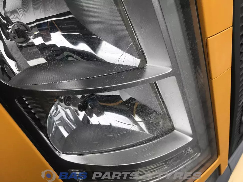 Браник за Камион Volvo FM4 Bumper Volvo 21963534: слика 7