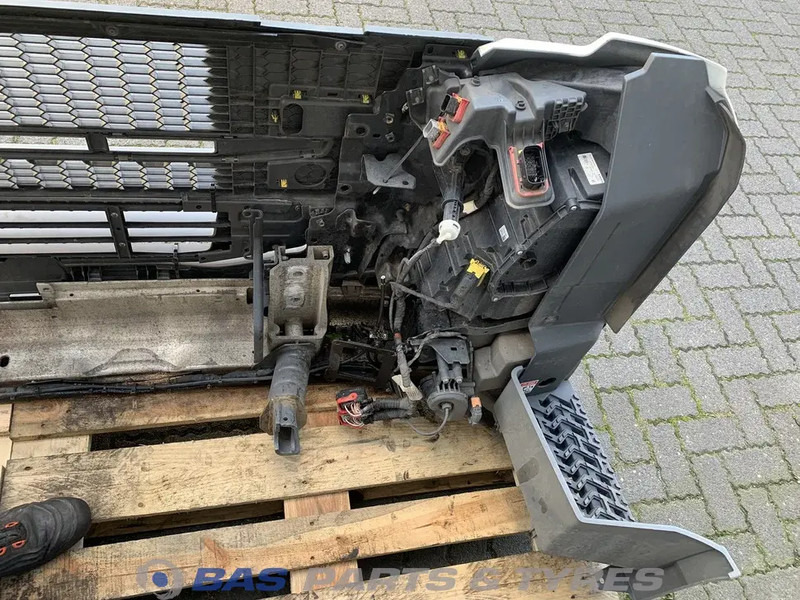 Volvo FM5 - Браник за Камион: слика 5 Volvo FM5 - Браник за Камион: слика 5