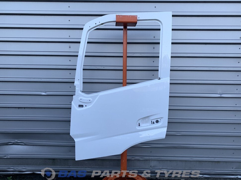 Volvo FM5 - Врата и делови за Камион: слика 1 Volvo FM5 - Врата и делови за Камион: слика 1