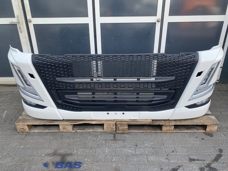 Volvo FM5 - Браник за Камион: слика 1 Volvo FM5 - Браник за Камион: слика 1
