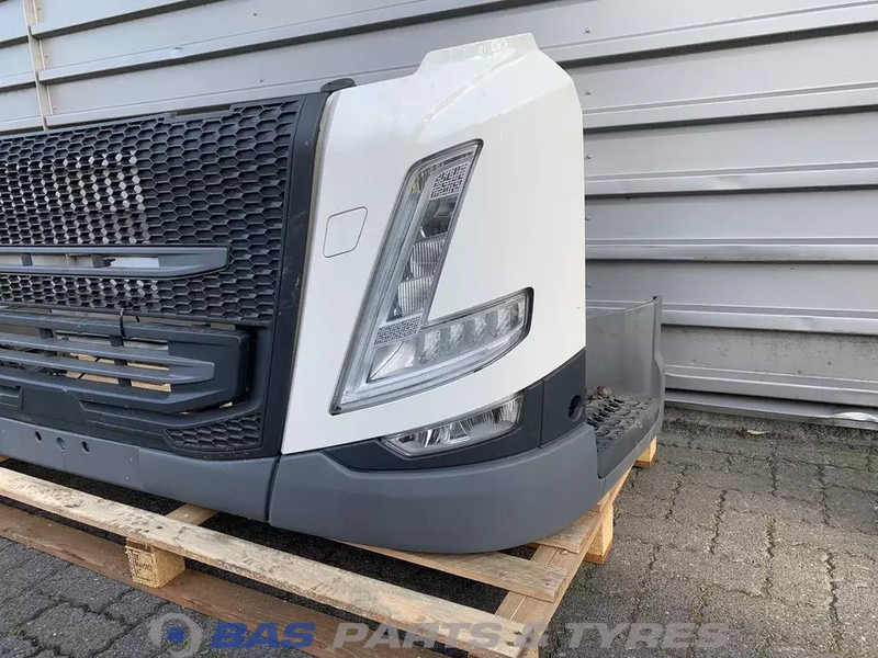Volvo FM5 - Браник за Камион: слика 2 Volvo FM5 - Браник за Камион: слика 2