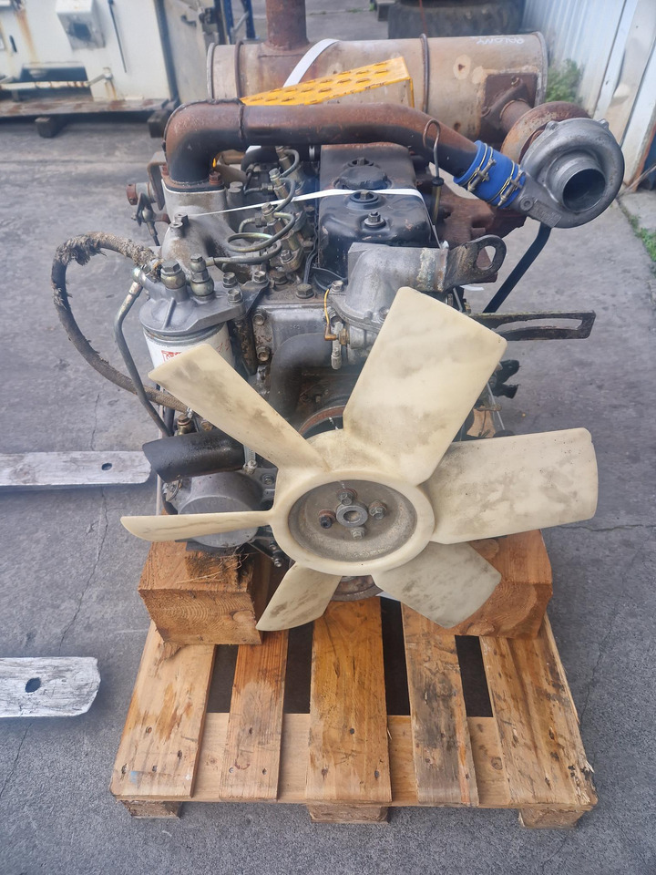 MOTOR ISUZU 4BD1PTA-14 - Мотор за Градежна машина: слика 2 MOTOR ISUZU 4BD1PTA-14 - Мотор за Градежна машина: слика 2