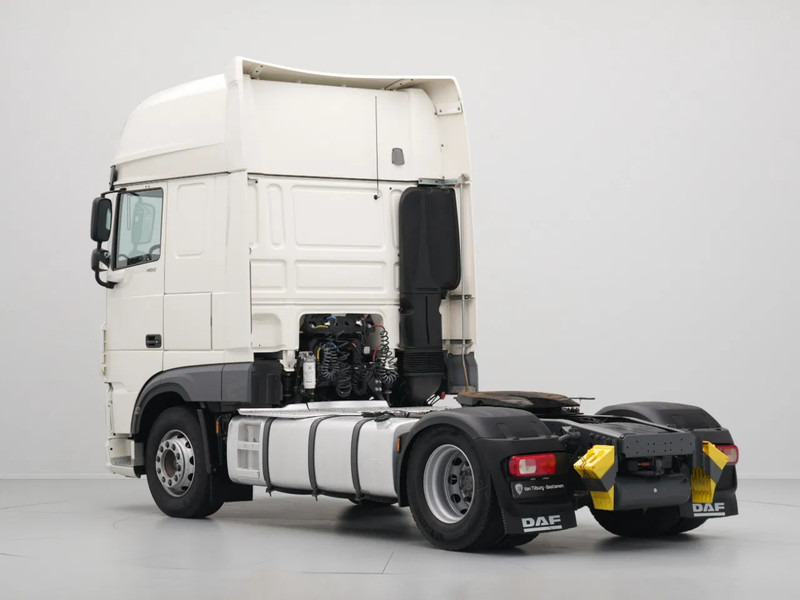 DAF XF 480 FT Super Space Cab, 2x Tanks - Камион влекач: слика 4 DAF XF 480 FT Super Space Cab, 2x Tanks - Камион влекач: слика 4