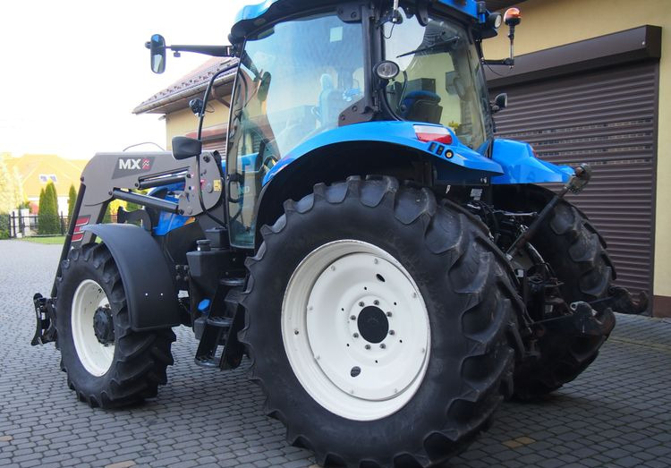 Ciągnik New Holland NH T6.140 2016 New Holland z Ładowaczem czołowym TUR - Трактор: слика 3 Ciągnik New Holland NH T6.140 2016 New Holland z Ładowaczem czołowym TUR - Трактор: слика 3