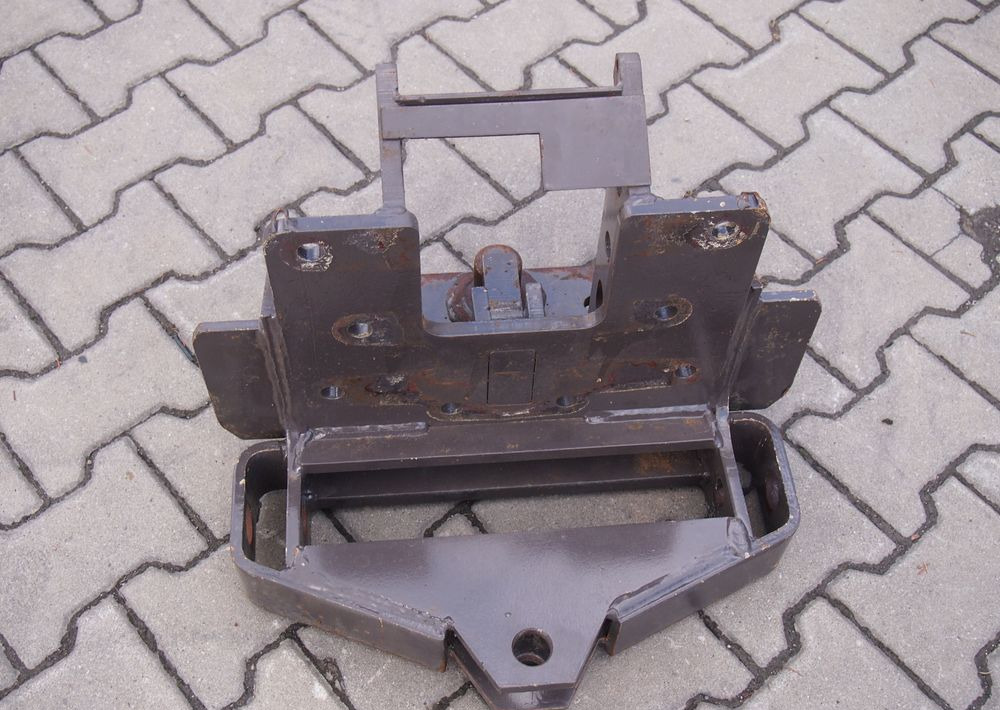 Części do Ciągnika Massey Ferguson MF 3000, 6000 Zaczep dolny do MF 3000, 3100, 6000, - Каросерија и екстериер за Земјоделска машина: слика 2 Części do Ciągnika Massey Ferguson MF 3000, 6000 Zaczep dolny do MF 3000, 3100, 6000, - Каросерија и екстериер за Земјоделска машина: слика 2