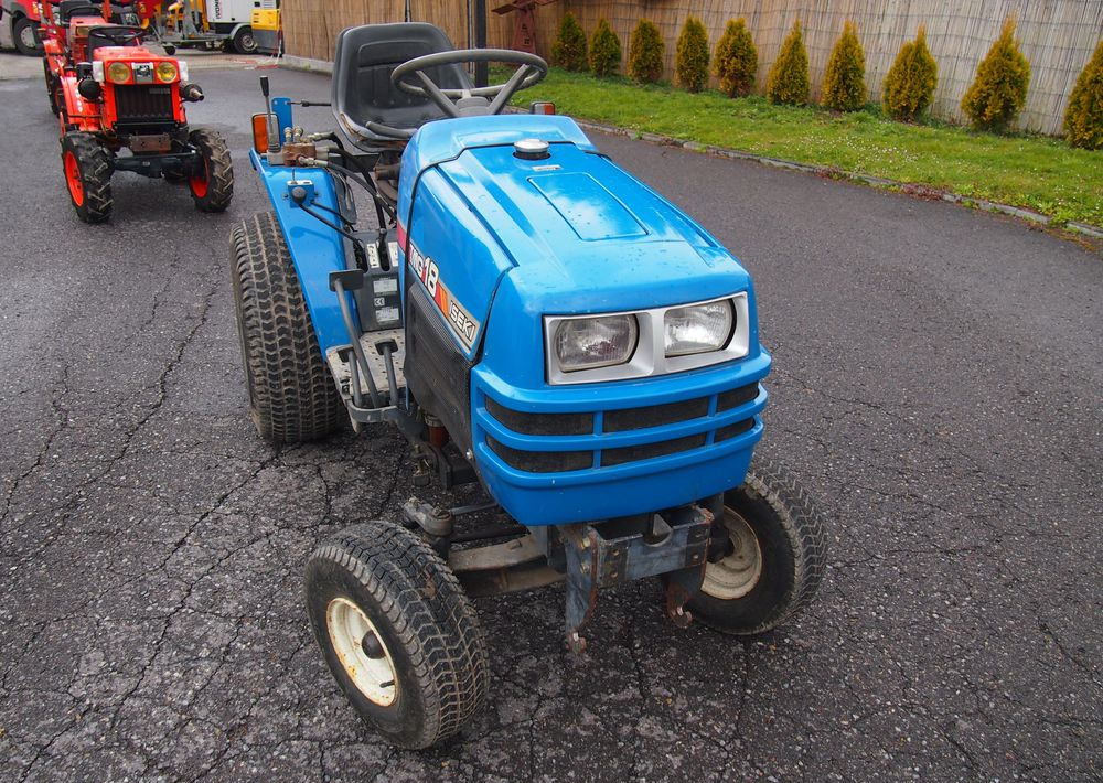 Kosiarka traktorek Iseki TMG T18 1995 hydro Diesel - Градинарска косилка: слика 5 Kosiarka traktorek Iseki TMG T18 1995 hydro Diesel - Градинарска косилка: слика 5