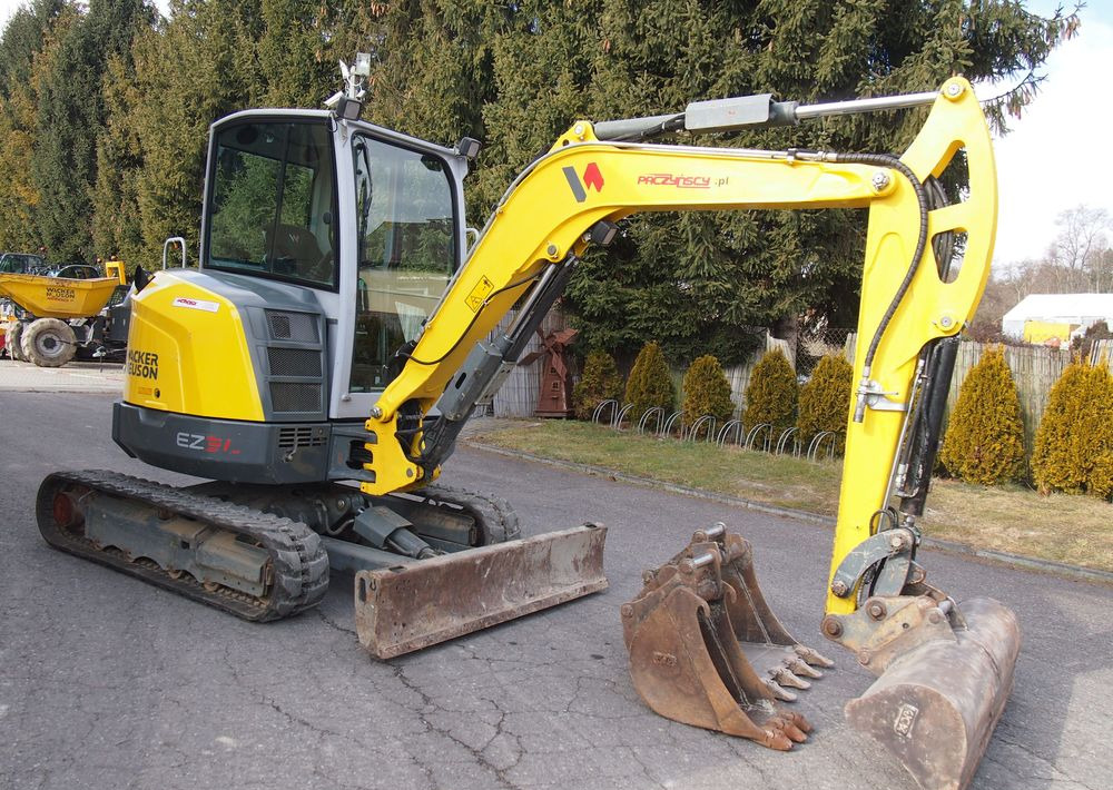 Minikoparka Wacker Neuson EZ36 2018 Minikoparka Wacker Neuson - Мини багер: слика 1 Minikoparka Wacker Neuson EZ36 2018 Minikoparka Wacker Neuson - Мини багер: слика 1