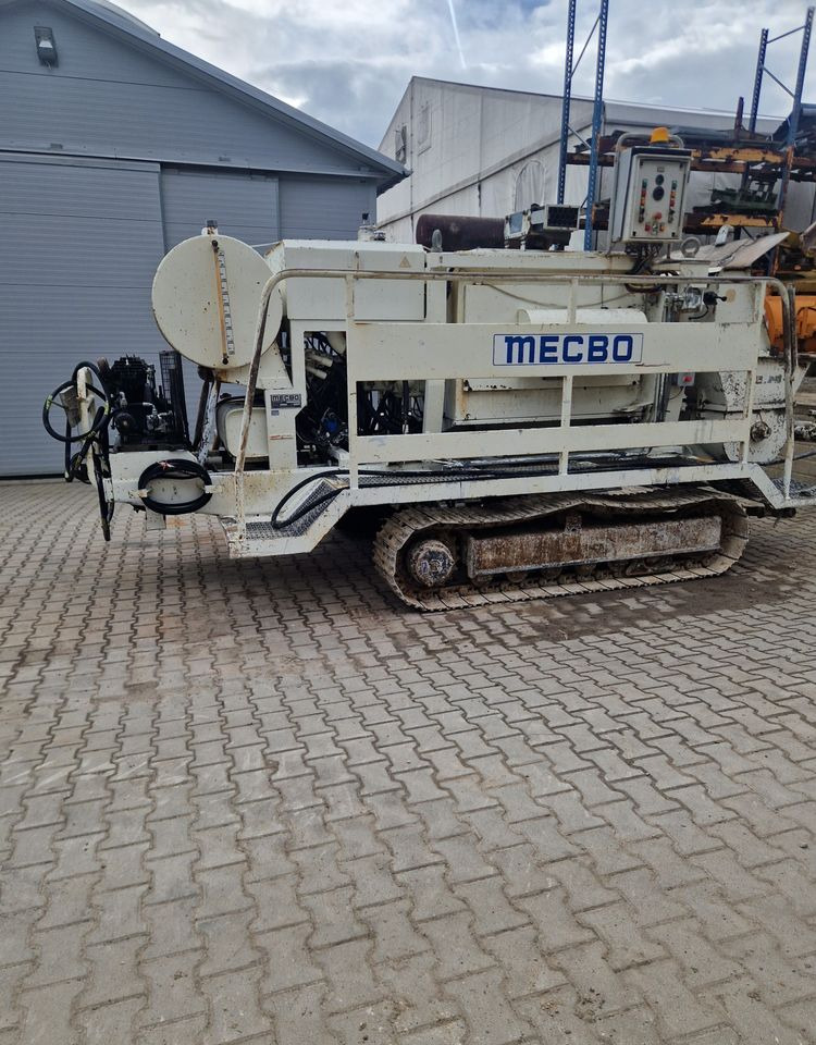 Pompa do betonu Mecbo CAR TCACK P6.80 APV/DI 90bar 2007 Pompa do betonu MECBO P6.80 na gąsienicach - Стационарна бетонска пумпа: слика 2 Pompa do betonu Mecbo CAR TCACK P6.80 APV/DI 90bar 2007 Pompa do betonu MECBO P6.80 na gąsienicach - Стационарна бетонска пумпа: слика 2