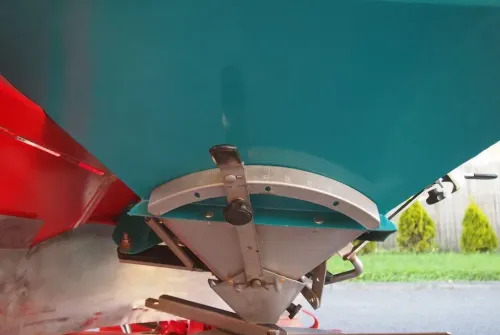 Rozsiewacz nawozów Sulky 2000 - Распрскувач на вештачко ѓубриво: слика 4 Rozsiewacz nawozów Sulky 2000 - Распрскувач на вештачко ѓубриво: слика 4