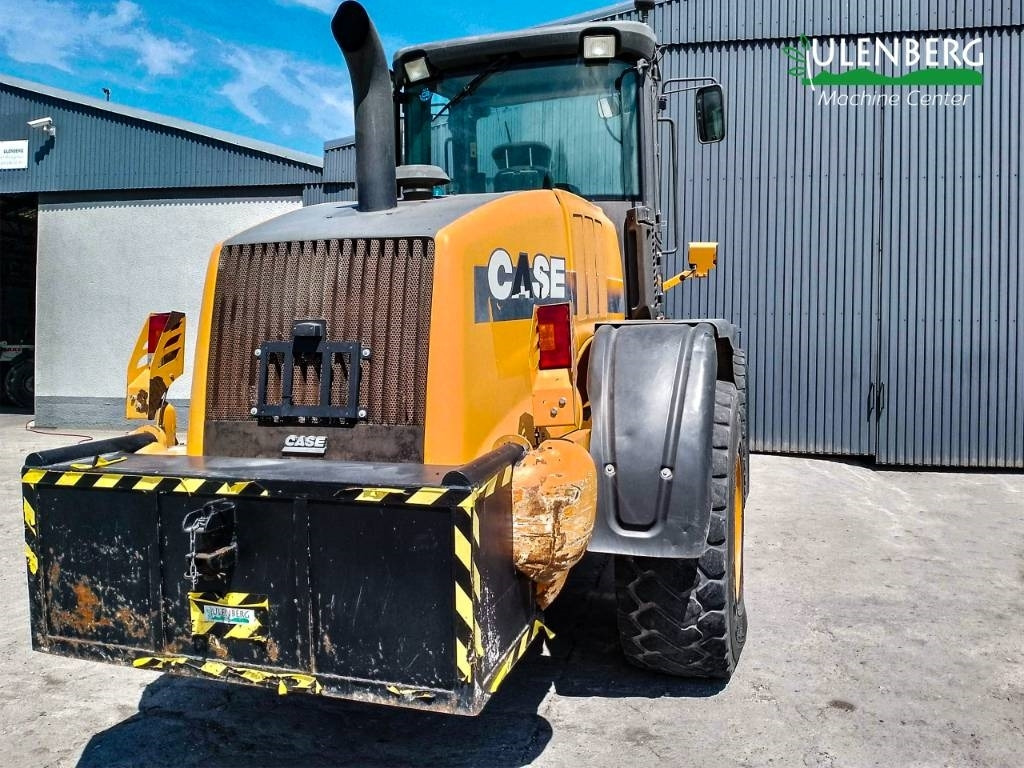 Натоварувач на тркала Case 721 E: слика 8