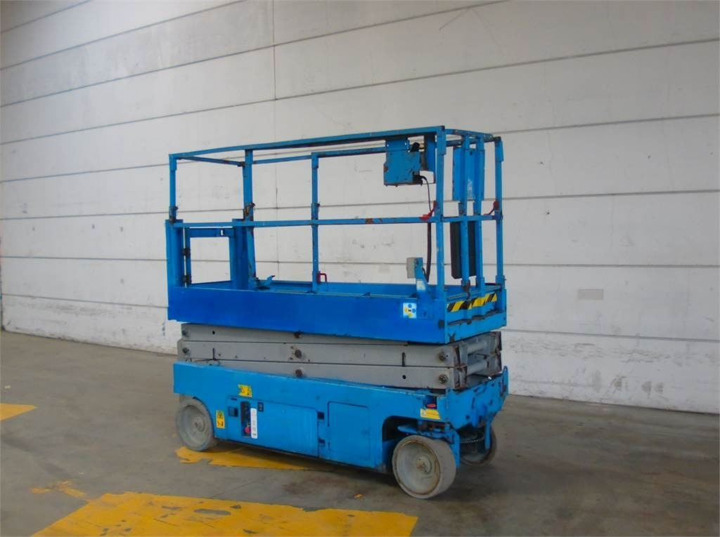 Genie GS2032 - Кревач ножица: слика 2 Genie GS2032 - Кревач ножица: слика 2