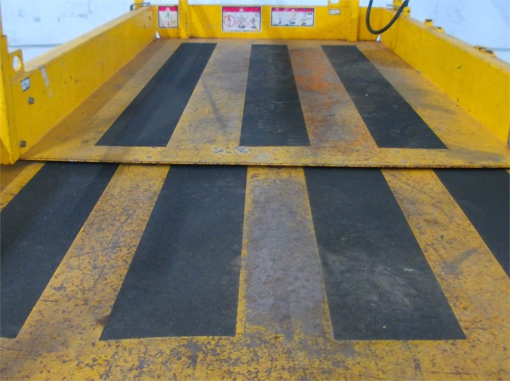 Кревач ножица Haulotte Compact 14: слика 8 Кревач ножица Haulotte Compact 14: слика 8