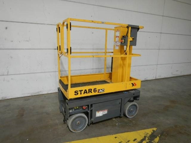 Haulotte STAR 6AC - Вертикален јарболски подигнувач: слика 2 Haulotte STAR 6AC - Вертикален јарболски подигнувач: слика 2