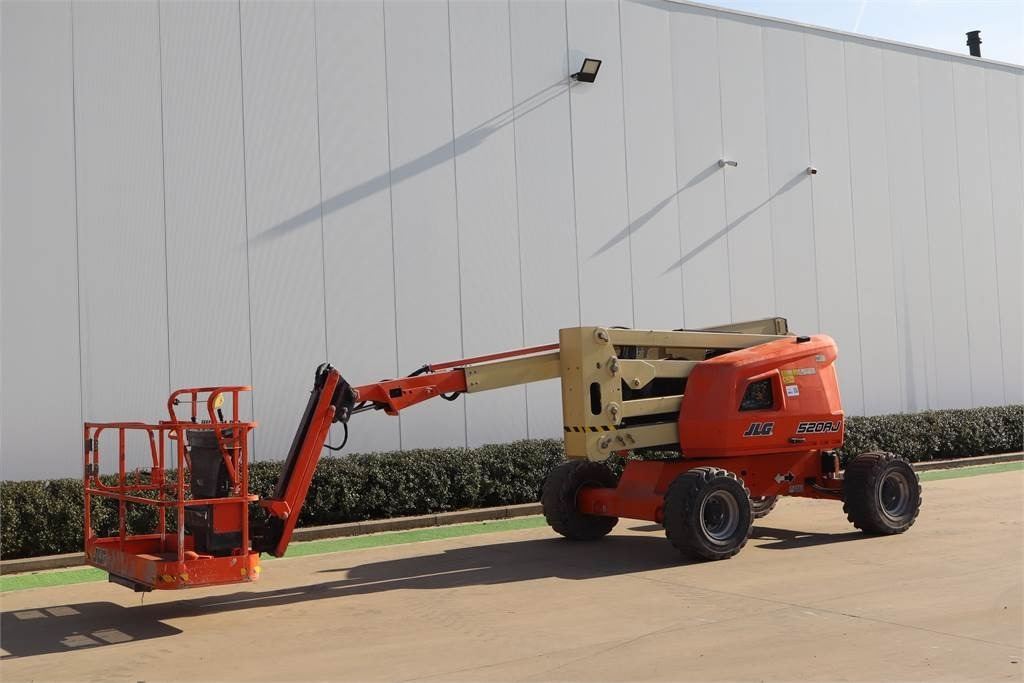 JLG 520AJ - Дигачка зглобна платформа: слика 2 JLG 520AJ - Дигачка зглобна платформа: слика 2