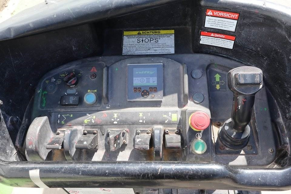 Дигачка зглобна платформа Niftylift HR17NE: слика 9 Дигачка зглобна платформа Niftylift HR17NE: слика 9