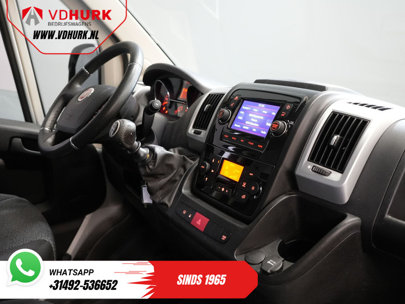 Fiat Ducato 2.3 MJ 120 pk L2H2 BPM VRIJ! Glasresteel/ Glastransporter/ Glaswagen/ Navi/ Climate/ Camera/ 2.5t Trekverm/ Imperiaal - Мало комбе: слика 3 Fiat Ducato 2.3 MJ 120 pk L2H2 BPM VRIJ! Glasresteel/ Glastransporter/ Glaswagen/ Navi/ Climate/ Camera/ 2.5t Trekverm/ Imperiaal - Мало комбе: слика 3