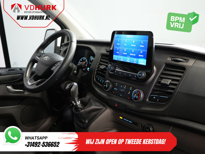 Ford Transit Custom 2.0 TDCI L2 Trend DC Dubbel Cabine BPM VRIJ! Stoelverw./ Carplay/ 2.7t Trekverm./ Navi/ PDC/ Cruise - Мало комбе, Комби со двојна кабина: слика 3 Ford Transit Custom 2.0 TDCI L2 Trend DC Dubbel Cabine BPM VRIJ! Stoelverw./ Carplay/ 2.7t Trekverm./ Navi/ PDC/ Cruise - Мало комбе, Комби со двојна кабина: слика 3