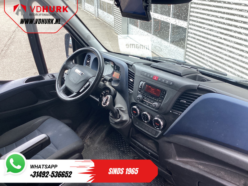 Iveco Daily 35S18V 3.0 180 pk ZF Aut. L2H2 352 EXPORT ONLY 3.5t Trekverm./ Gev.stoel/ Climate/ Camera/ Cruise/ Trekhaak - Товарно комбе: слика 3 Iveco Daily 35S18V 3.0 180 pk ZF Aut. L2H2 352 EXPORT ONLY 3.5t Trekverm./ Gev.stoel/ Climate/ Camera/ Cruise/ Trekhaak - Товарно комбе: слика 3