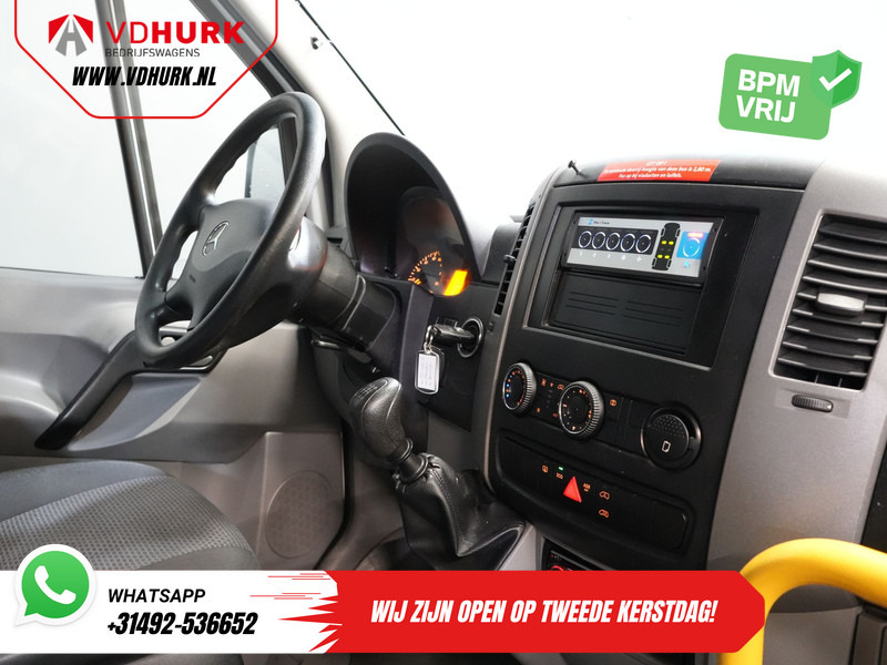 Mercedes-Benz Sprinter 313 2.2 CDI L2H2 €9.922 Incl. BTW BPM VRIJ! EXPORT ONLY Combi/ 9 Persoons/ Kombi/ 9P/ Airco/ Rolstoellift - Минибус, Патничко комбе: слика 3 Mercedes-Benz Sprinter 313 2.2 CDI L2H2 €9.922 Incl. BTW BPM VRIJ! EXPORT ONLY Combi/ 9 Persoons/ Kombi/ 9P/ Airco/ Rolstoellift - Минибус, Патничко комбе: слика 3