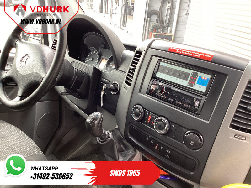 Mercedes-Benz Sprinter 313 2.2 CDI L2H2 €9.922 Incl. BTW BPM VRIJ! EXPORT ONLY Combi/ 9 Persoons/ Kombi/ 9P/ Airco/ Rolstoellift - Минибус, Патничко комбе: слика 3 Mercedes-Benz Sprinter 313 2.2 CDI L2H2 €9.922 Incl. BTW BPM VRIJ! EXPORT ONLY Combi/ 9 Persoons/ Kombi/ 9P/ Airco/ Rolstoellift - Минибус, Патничко комбе: слика 3