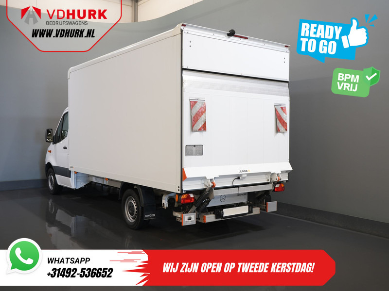 Mercedes-Benz Sprinter 317 1.9 CDI BPM VRIJ! 445x211x225/ Dhollandia Laadklep/ CarPlay/ Stoelverw./ Navi/ Airco/ Camera/ Cruise - Комбе фургон: слика 2 Mercedes-Benz Sprinter 317 1.9 CDI BPM VRIJ! 445x211x225/ Dhollandia Laadklep/ CarPlay/ Stoelverw./ Navi/ Airco/ Camera/ Cruise - Комбе фургон: слика 2