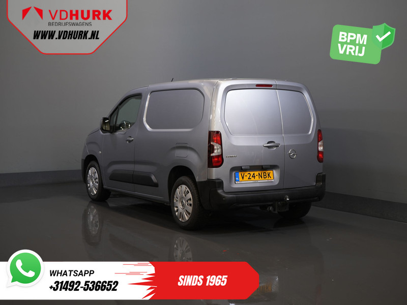 Opel Combo 1.2 Turbo 130 pk Aut. BENZINE BPM VRIJ! Keyless/ Carplay/ PDC/ Cruise/ Trekhaak/ Airco - Мало комбе: слика 2 Opel Combo 1.2 Turbo 130 pk Aut. BENZINE BPM VRIJ! Keyless/ Carplay/ PDC/ Cruise/ Trekhaak/ Airco - Мало комбе: слика 2