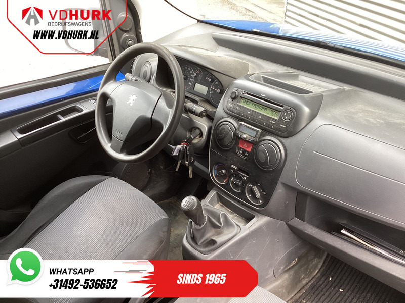 Peugeot Bipper 1.4 HDi EXPORT ONLY Rijdt prima/ APK 01-2026/ Carkit/ Betimmerd/ Radio/ Trekhaak - Мало комбе: слика 3 Peugeot Bipper 1.4 HDi EXPORT ONLY Rijdt prima/ APK 01-2026/ Carkit/ Betimmerd/ Radio/ Trekhaak - Мало комбе: слика 3
