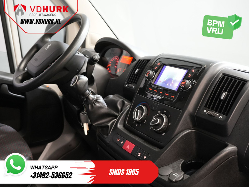 Peugeot Boxer 2.2 HDi 140 pk L2 EXPORT ONLY 3.0t Trekverm./ Navi/ Camera/ PDC/ Cruise/ Airco - Товарно комбе: слика 3 Peugeot Boxer 2.2 HDi 140 pk L2 EXPORT ONLY 3.0t Trekverm./ Navi/ Camera/ PDC/ Cruise/ Airco - Товарно комбе: слика 3