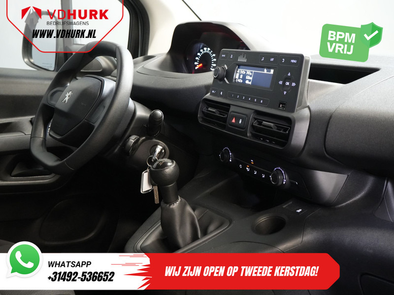 Peugeot Partner 1.6 HDI 75 pk EXPORT ONLY Rijdt Prima/ Volledig Onderhouden/ Airco/ - Мало комбе: слика 3 Peugeot Partner 1.6 HDI 75 pk EXPORT ONLY Rijdt Prima/ Volledig Onderhouden/ Airco/ - Мало комбе: слика 3