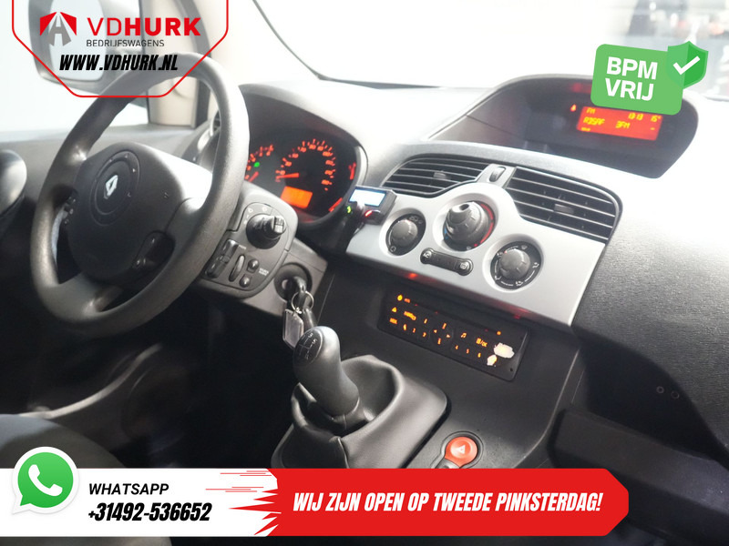 Renault Kangoo Express 1.5 dCi 90 pk EXPORT ONLY Inrichting/ Cruise/ PDC/ Airco/ Trekhaak - Мало комбе: слика 3 Renault Kangoo Express 1.5 dCi 90 pk EXPORT ONLY Inrichting/ Cruise/ PDC/ Airco/ Trekhaak - Мало комбе: слика 3