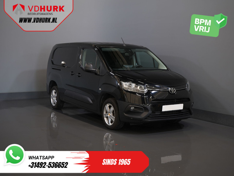 Toyota PROACE CITY 1.2 Turbo 130 pk Aut. L2 Benzine BPM VRIJ! 3Pers./ Carplay/ Camera/ LMV/ PDC/ Airco/ Cruise - Товарно комбе: слика 1 Toyota PROACE CITY 1.2 Turbo 130 pk Aut. L2 Benzine BPM VRIJ! 3Pers./ Carplay/ Camera/ LMV/ PDC/ Airco/ Cruise - Товарно комбе: слика 1