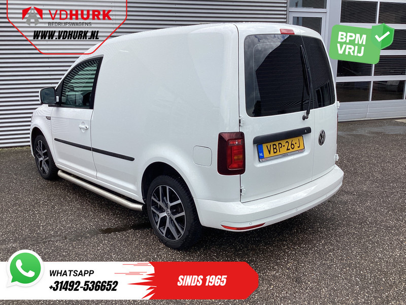 Volkswagen Caddy 2.0 TDI 100 pk Aut. Exclusive Edition BPM VRIJ! NL Auto/ Adapt. Cruise/ Xenon/ Leder/ Alarm III/ LMV/ Carplay/ Navi/ Sidebars/ P - Мало комбе: слика 2 Volkswagen Caddy 2.0 TDI 100 pk Aut. Exclusive Edition BPM VRIJ! NL Auto/ Adapt. Cruise/ Xenon/ Leder/ Alarm III/ LMV/ Carplay/ Navi/ Sidebars/ P - Мало комбе: слика 2