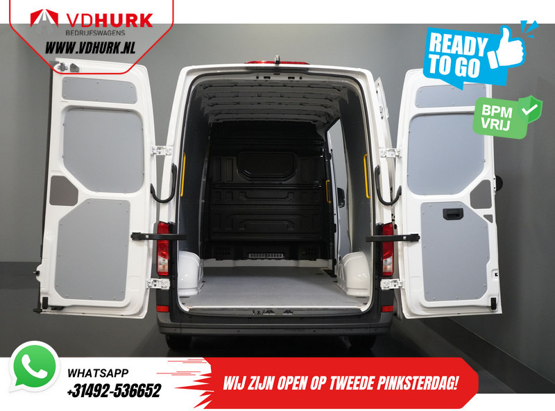 Volkswagen Crafter 35 2.0 TDI 140 pk DSG Aut. L3H3 BPM VRIJ! Betimmering/ LED/ Virtual Cockpit/ Camera/ Cruise/ Carplay/ Gev.Stoel - Товарно комбе: слика 5 Volkswagen Crafter 35 2.0 TDI 140 pk DSG Aut. L3H3 BPM VRIJ! Betimmering/ LED/ Virtual Cockpit/ Camera/ Cruise/ Carplay/ Gev.Stoel - Товарно комбе: слика 5