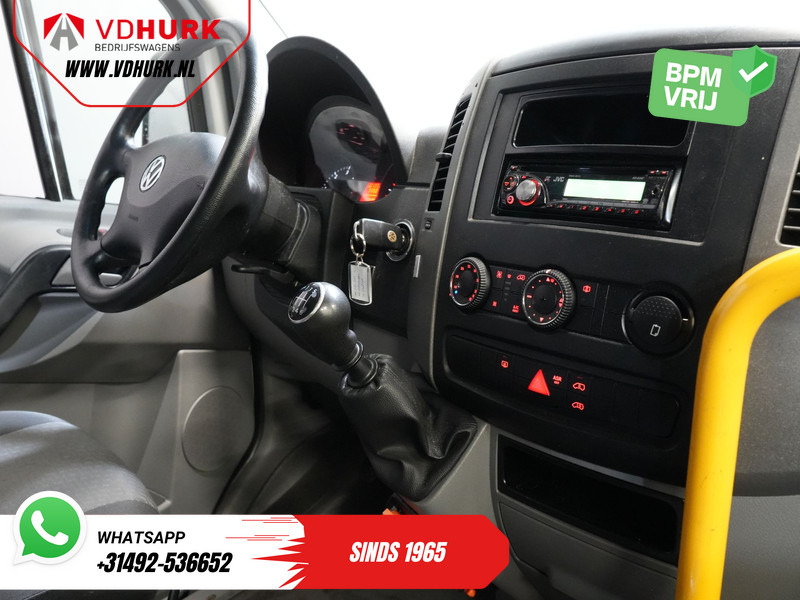 Volkswagen Crafter 35 2.0 TDI L3H2 EXPORT ONLY! €9.559 incl BTW/BPM Rolstoellift/ 9 Pers/ 9P/ Sidebars/ Rearbar/ Airco - Минибус, Патничко комбе: слика 3 Volkswagen Crafter 35 2.0 TDI L3H2 EXPORT ONLY! €9.559 incl BTW/BPM Rolstoellift/ 9 Pers/ 9P/ Sidebars/ Rearbar/ Airco - Минибус, Патничко комбе: слика 3