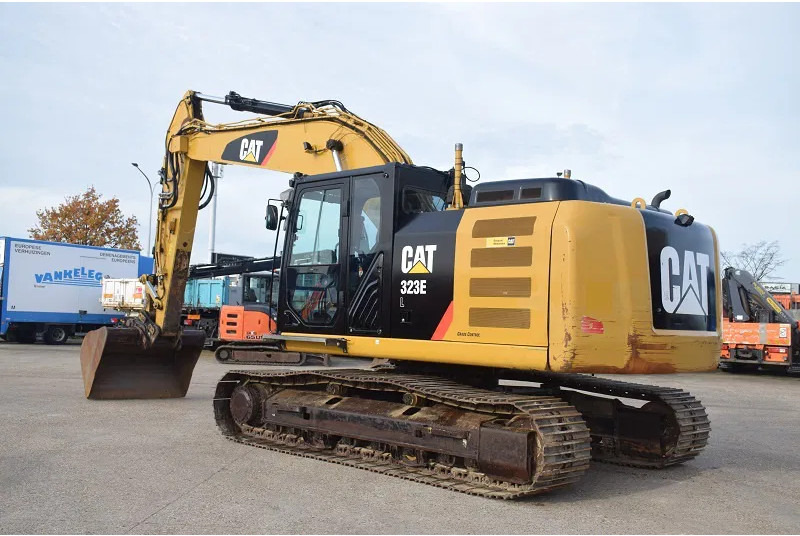 Caterpillar 323E-stock id2 - Багер гасеничар: слика 1 Caterpillar 323E-stock id2 - Багер гасеничар: слика 1