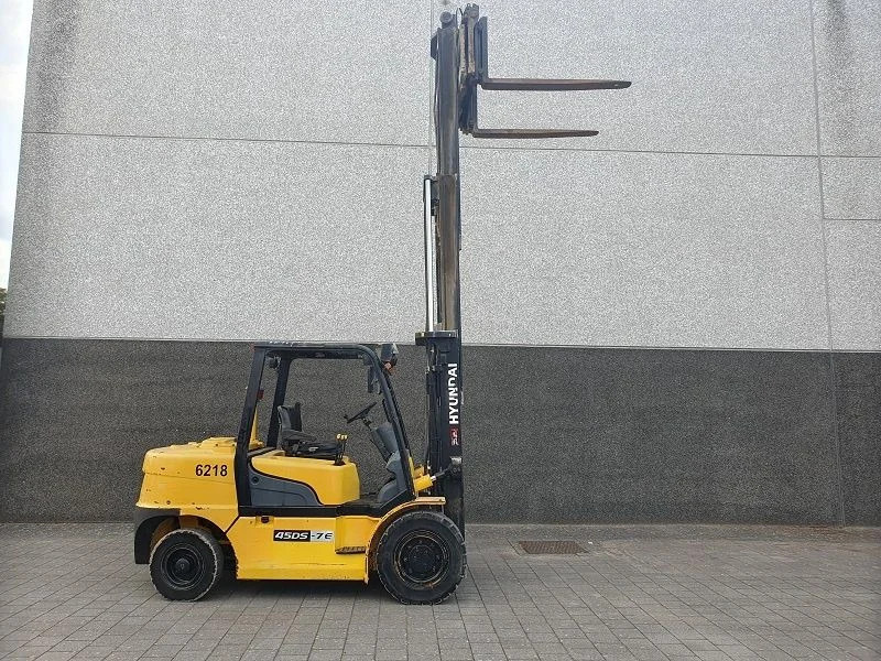 Hyundai 45DS.7E 7 ton 45DS.7E - Вилушкар: слика 2 Hyundai 45DS.7E 7 ton 45DS.7E - Вилушкар: слика 2