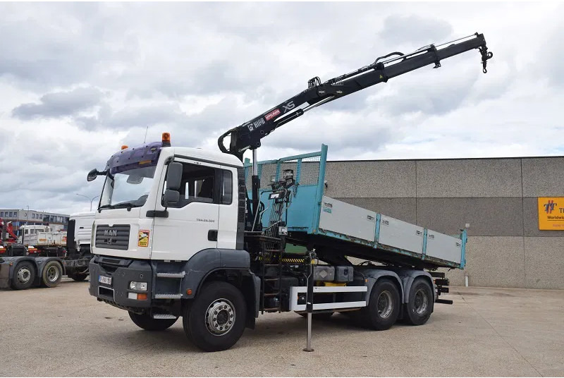 MAN TGA 26.320 - Камион со кран: слика 1 MAN TGA 26.320 - Камион со кран: слика 1
