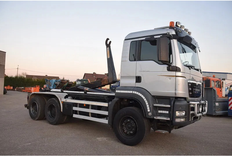 MAN TGS 33.400 - Камион со кука за подигање: слика 5 MAN TGS 33.400 - Камион со кука за подигање: слика 5