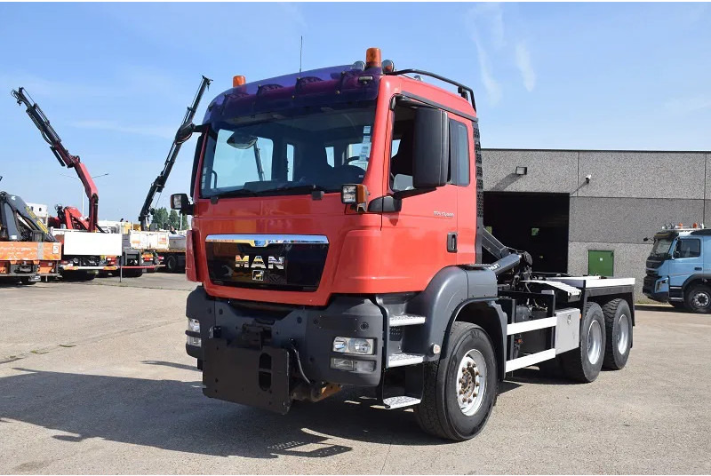 MAN TGS 33.440 - Камион со кука за подигање: слика 3 MAN TGS 33.440 - Камион со кука за подигање: слика 3