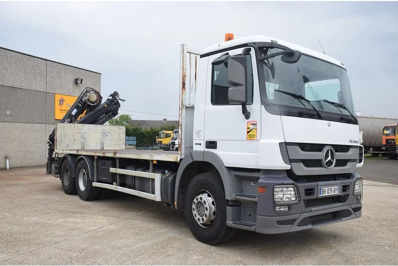 Mercedes-Benz Actros 2641 - Камион со платформа, Камион со кран: слика 4 Mercedes-Benz Actros 2641 - Камион со платформа, Камион со кран: слика 4