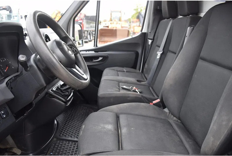 Комбе со отворен сандак Mercedes-Benz Sprinter 316: слика 11 Комбе со отворен сандак Mercedes-Benz Sprinter 316: слика 11