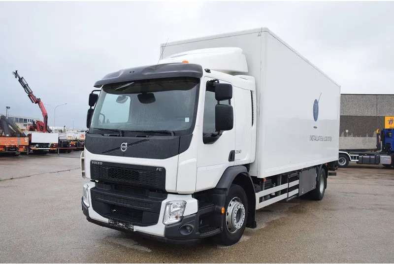 Volvo FE 250 - Камион сандучар: слика 2 Volvo FE 250 - Камион сандучар: слика 2