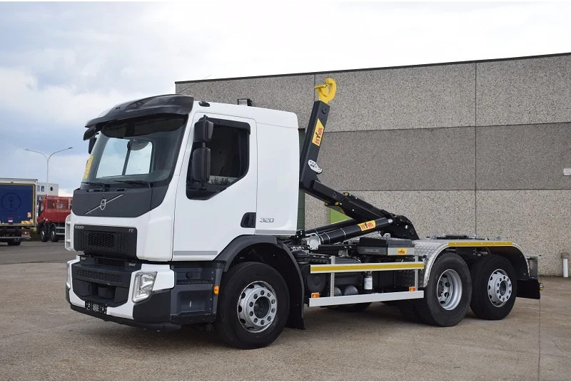Volvo FE 320 - Камион со кука за подигање: слика 1 Volvo FE 320 - Камион со кука за подигање: слика 1